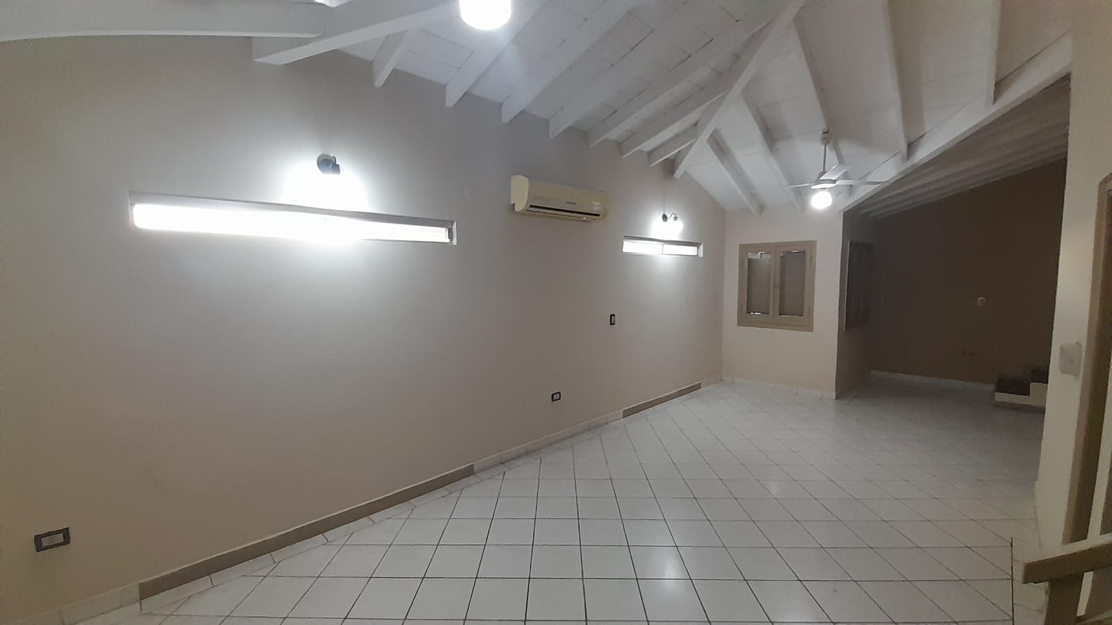 Alquilo!! Departamento  2 Dormitorios Piscina y Quincho 📍Avda. Kubitchek Zona Seminario Asunción.