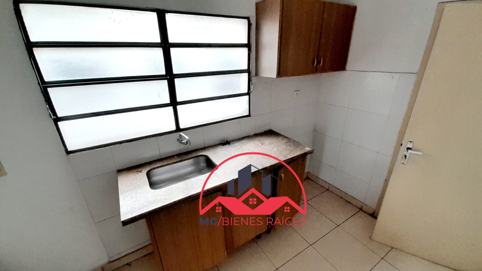Alquilo Departamento 2 Dormitorios  Denis Roa zona Super 6 Denis Roa