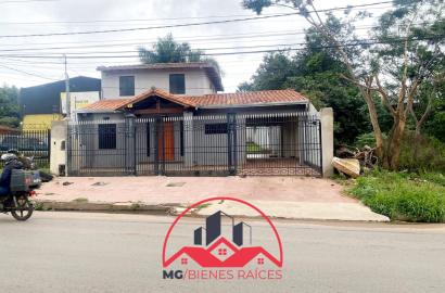ALQUILO CASA 3 DORMITORIOS ZONA AVENIDA AVELINO MARTINEZ SAN LORENZO