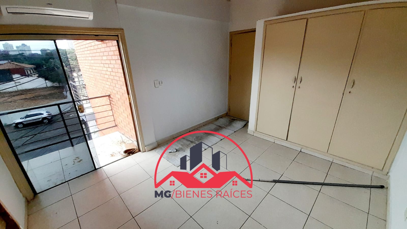 Alquilo Departamento 2 Dormitorios  Denis Roa zona Super 6 Denis Roa