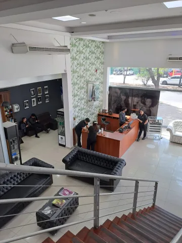 VENDO SALON COMERCIAL EN ASUNCION SOBRE FELIX BOGADO COD 6737